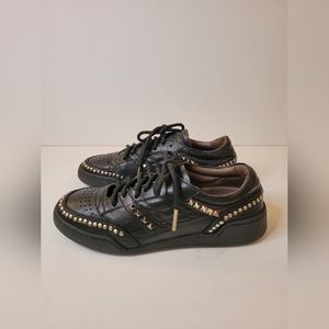NWOT ROOM Studded lace up genuine leather shoes  in black Sz7